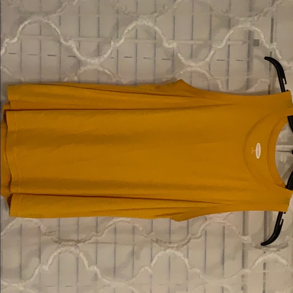 Old Navy golden tank.